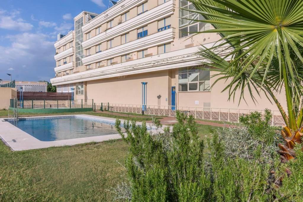 Fibes Con Piscina Y Parking Gratis Apartamento Sevilla Este Экстерьер фото