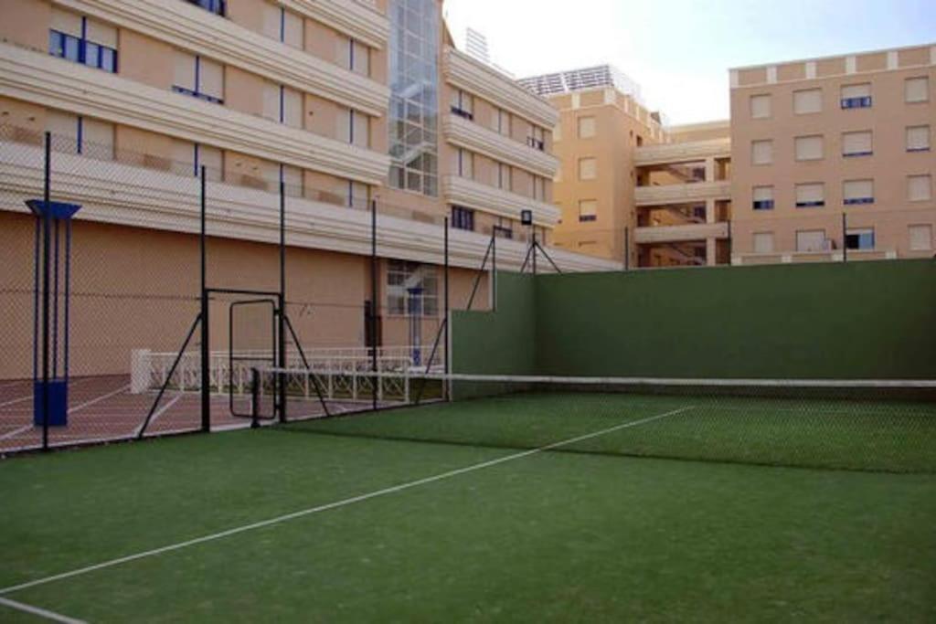 Fibes Con Piscina Y Parking Gratis Apartamento Sevilla Este Экстерьер фото