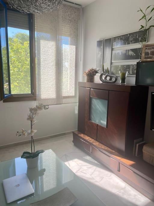 Fibes Con Piscina Y Parking Gratis Apartamento Sevilla Este Экстерьер фото